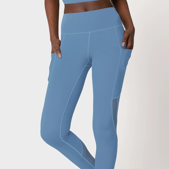 NWT Pineapple Clothing Cassi leggings with pockets - Sky Blue - Picture 1 of 5